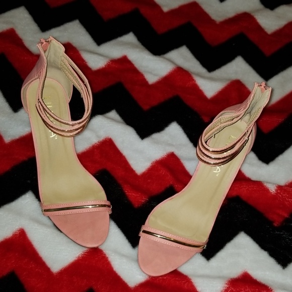 Wedges - Picture 2 of 3